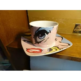 TASSE + SOUCOUPE POP ART...