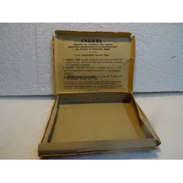BOITE  CRUXOL EN CARTON  15CM X12CM X2.50CM