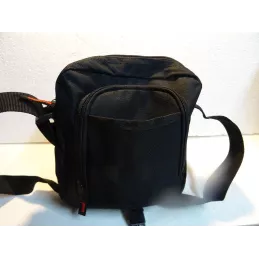 SAC/POCHETTE DESPERADOS  3 POCHES  2 FERMETURES ECLAIR