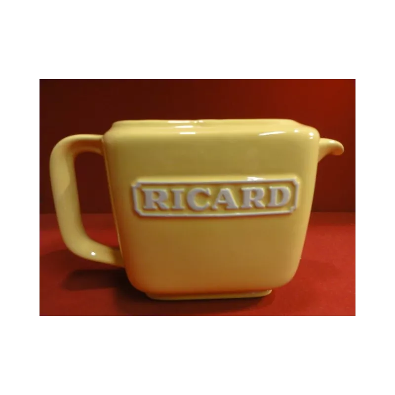 1 PICHET RICARD 1 LITRE  JAUNE