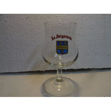 1 VERRE LA SEIGNEURERIE 25CL N HT 15.70CM