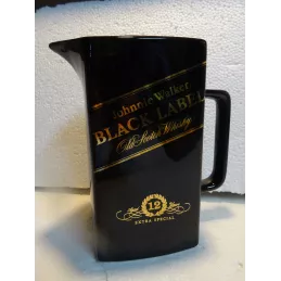 PICHET  JOHNNIE  WALKER  12 ANS HT 17.30CM
