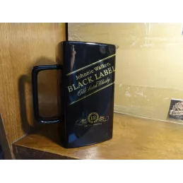 PICHET  JOHNNIE  WALKER  12 ANS HT 17.30CM