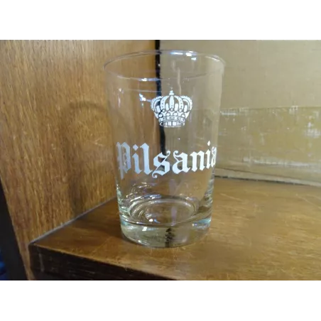 1 VERRE PILSANIA PELFORTH  25CLHT 10.60CM