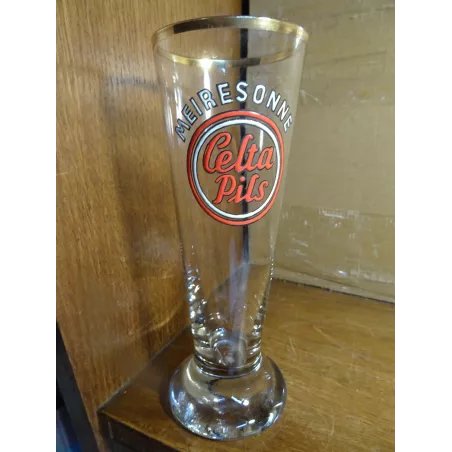 1 VERRE EMAILLE  MEIRESONNE CELTA PILS 25/30CL HT 19.50CM