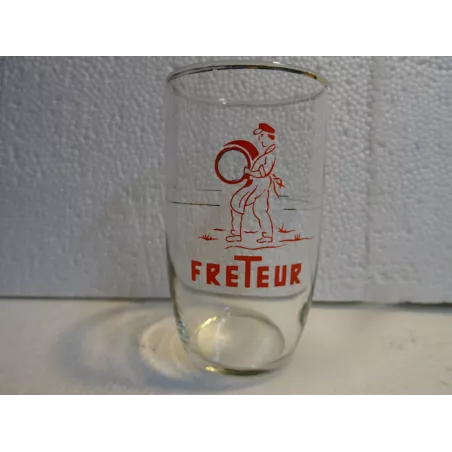 1 VERRE FRETEUR  25CL HT.11.30CM