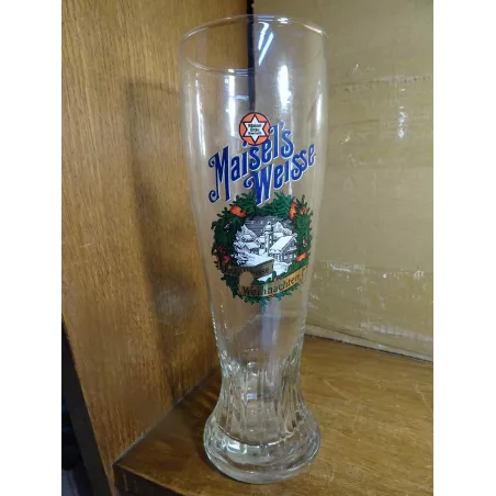 1 VERRE MAISEL'S WEISSE 50CL HT.23.90CM