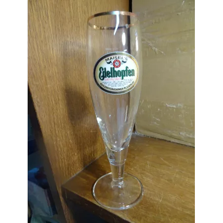 1 VERRE MAISEL'S EDELHOPFEN 20CL HT.20.20CM