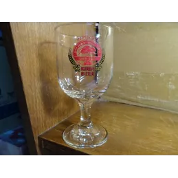1 VERRE KIRIN BEER 25CL HT.14.80CM