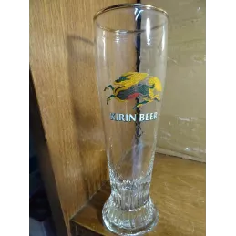 1 VERRE KIRIN BEER 30CL HT.20.40CM