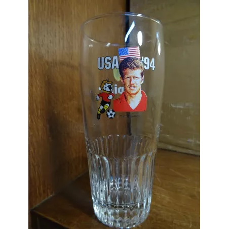 1 VERRE JUPILER  25CL HT 15CM  USA 94 MARC EMMERS