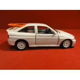 1 VOITURE  ESCORT RS COSWORTH  1/24