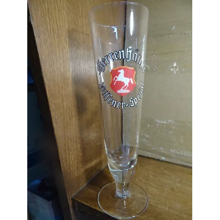 1 VERRE  HERRENHAUFER 30CL HT.24CM