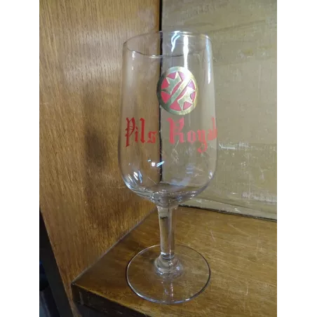 1 VERRE PILS ROYALE 25CL HT 17.30CM