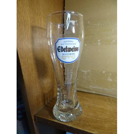 1 VERRE EDELWEISS 50CL HT 23.30CM