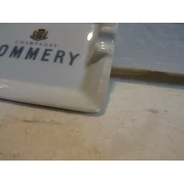 CENDRIER CHAMPAGNE POMMERY 10.90CM X8.60CM