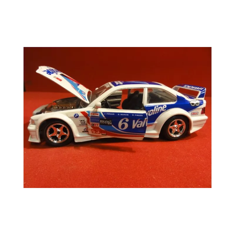 1 VOITURE BMW M3 1/24