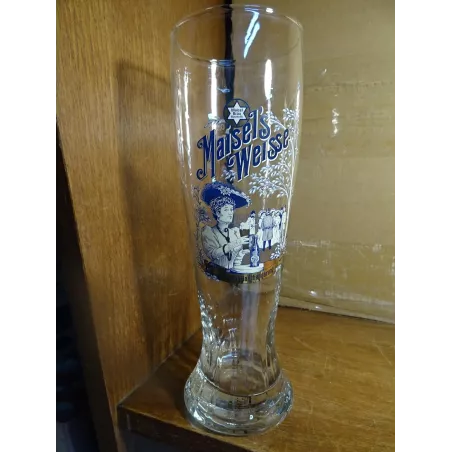 1 VERRE MAISEL'S WEISSE 50CL  HT 23.90CM