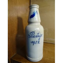 BOUTEILLE KRONENBOURG 25CL  EN GRES  ANNEE 1988 HT 17.30CM