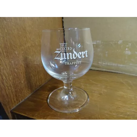 1 VERRE ZUNDERT TRAPPIST 15CL HT.11.20CM