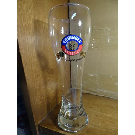 1 VERRE ERDINGER 50CL HT.25CM