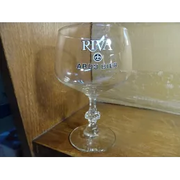 1 VERRE  RIVA 25CL HT 14.40CM