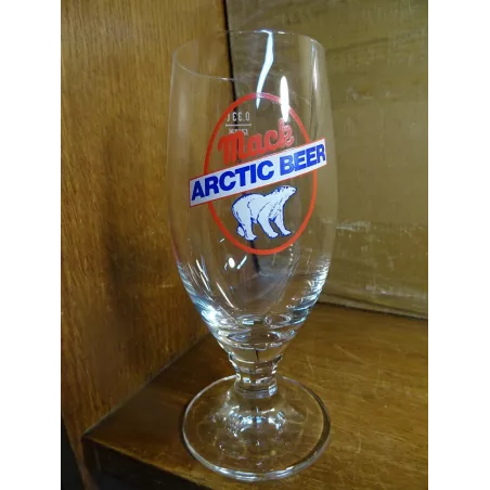 1 VERRE  MACK ARTIC BEER 33CL HT 17.20CM