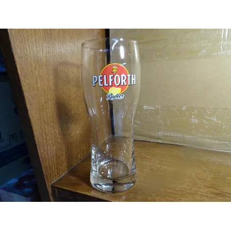 1 VERRE PELFORTH RADLER 33CL HT.18.40CM