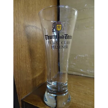 1 VERRE THURN UND TARIS 25CL HT 18CM