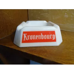 CENDRIER  KRONENBOURG EN OPALINE 13.20CM X13.20CM
