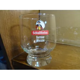1 VERRE SCHULTHEISS 30CL HT 12.10CM