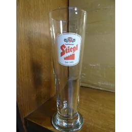 1 VERRE STIEGL 20CL HT.18.50CM