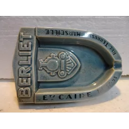 CENDRIER  BERLIET 16CM X10.20CM