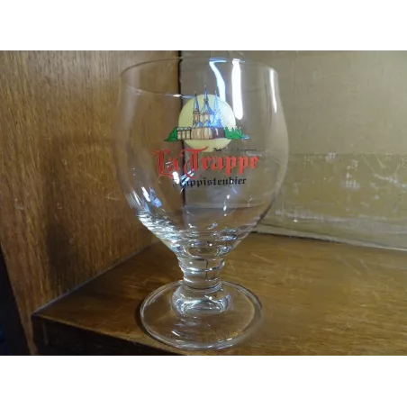 1 VERRE LA TRAPPE 20CL  HT 12.40CM