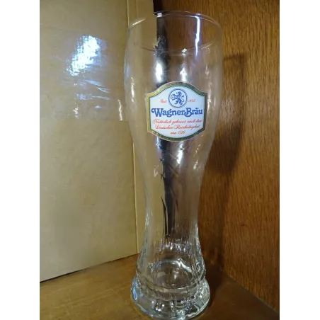 1 VERRE  WAGNER BRAU  50CL HT.24.10CM