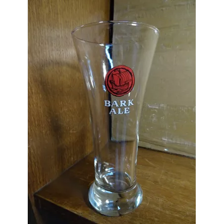 1 VERRE  BARK ALE  25CL HT.17.30CM