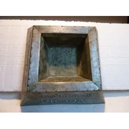1 SOCLE PICON EN ZING 25X 25 X8