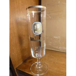 1 VERRE BITBURGER PILS 20CL HT 19.90CM