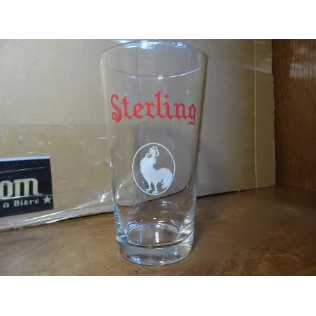 1 VERRE STERLING 25/30CL