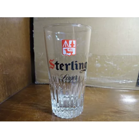 1 VERRE STERLING LAGER 25CL HT.13.20CM