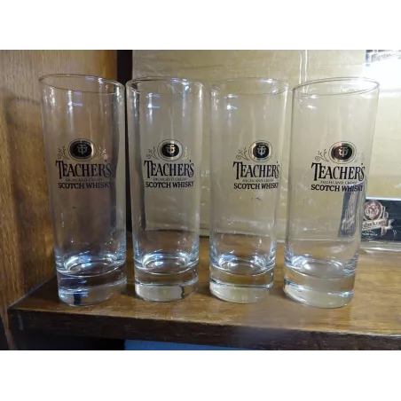 4 VERRES TEACHER'S WHISKY