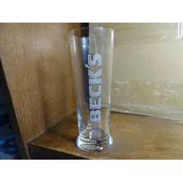 6 VERRES  BECK'S 25CL HT.17.50CM