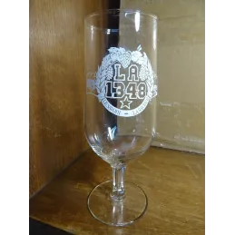 1 VERRE  LA 1348 25CL HT 17.60CM