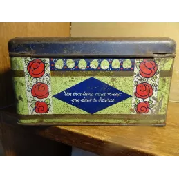 BOITE ANCIENNE 16CM X12CM X8.80CM