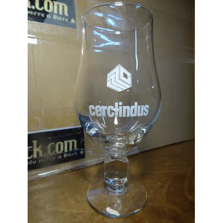 1 VERRE CERCLINDUS 33CL HT 18.10CM