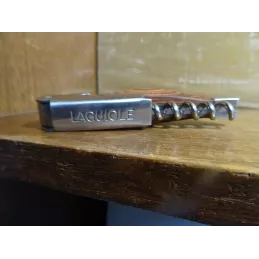 COUTEAU LAGUIOLE      C'EST UN VRAI  LAGUIOLE