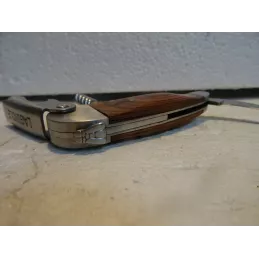 COUTEAU LAGUIOLE      C'EST UN VRAI  LAGUIOLE