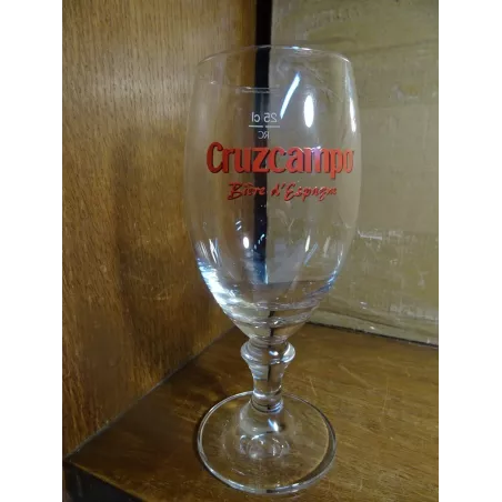 1 VERRE CRUZCAMPO 25CL HT.16.90CM