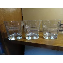 3 VERRES JAMESON 17CL HT 8.60CM