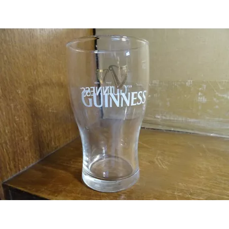 6 VERRES  GUINNESS  25CL HT 12.30CM